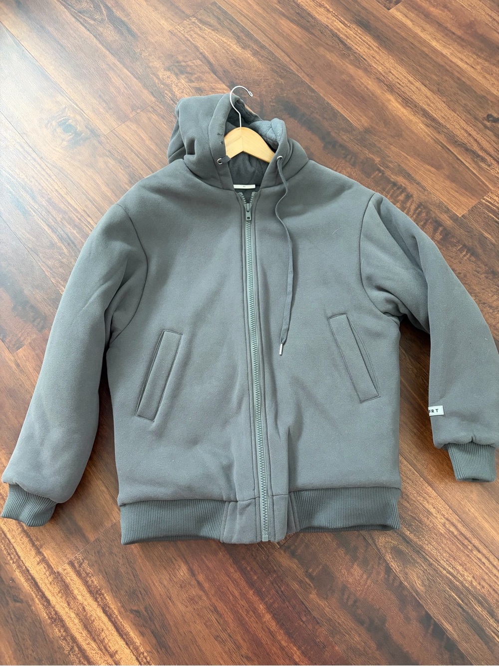 Comfrt Weighted Zip-Up Jacket in Steel Gray